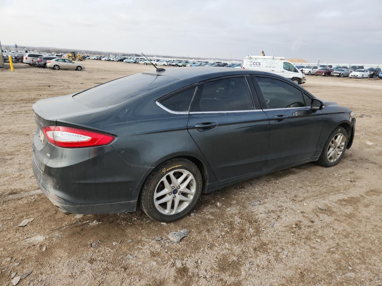 Ford Fusion Se Image 2