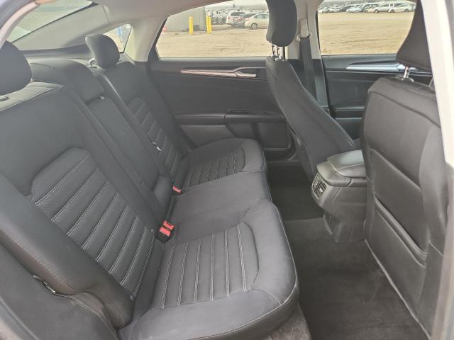 Ford Fusion Se Image 12