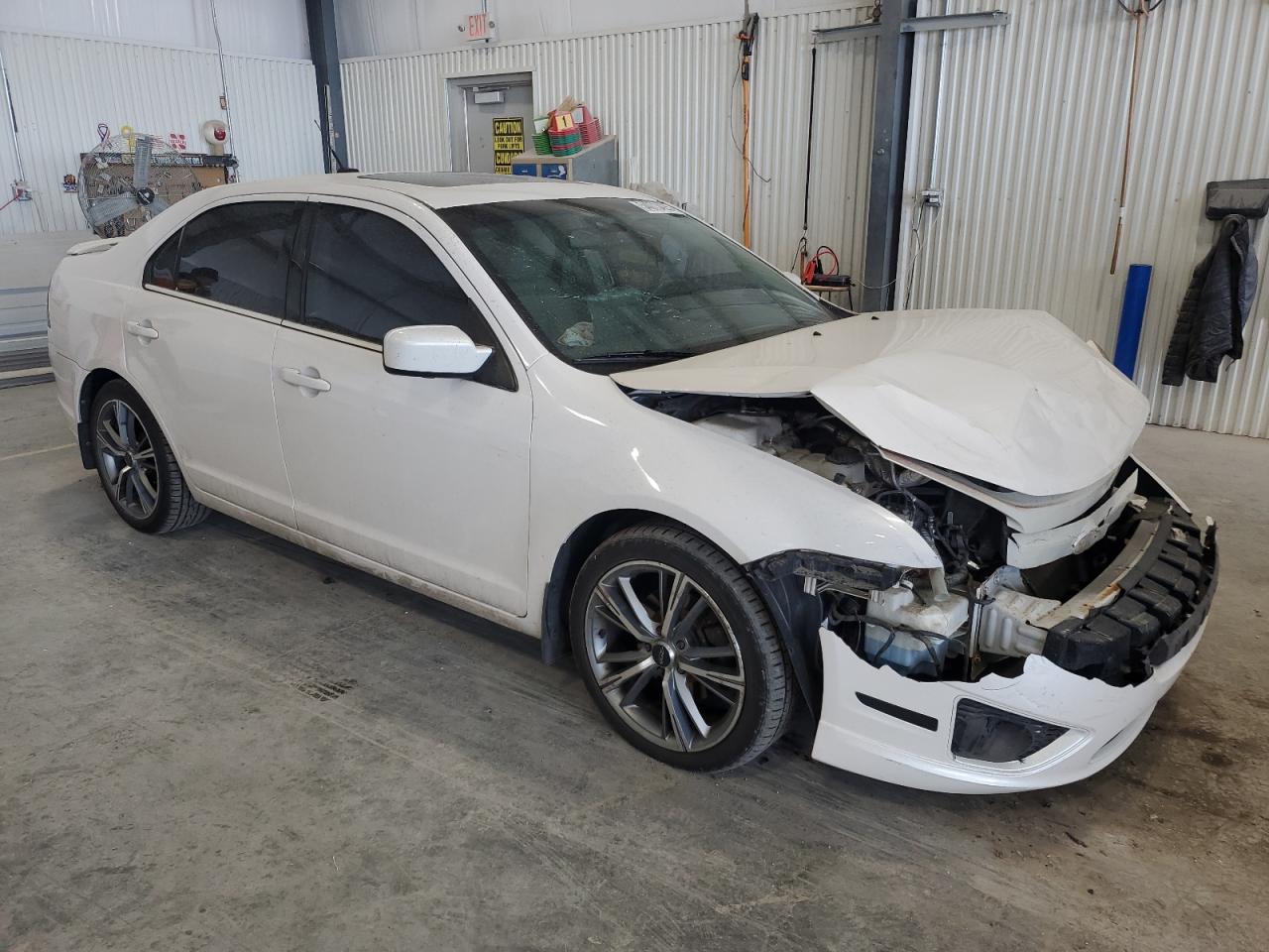 Ford Fusion Sel Image 3