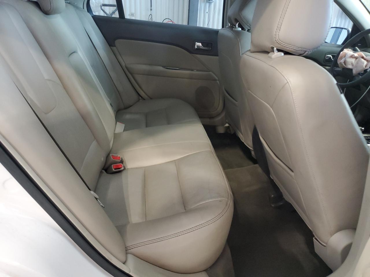 Ford Fusion Sel Image 10