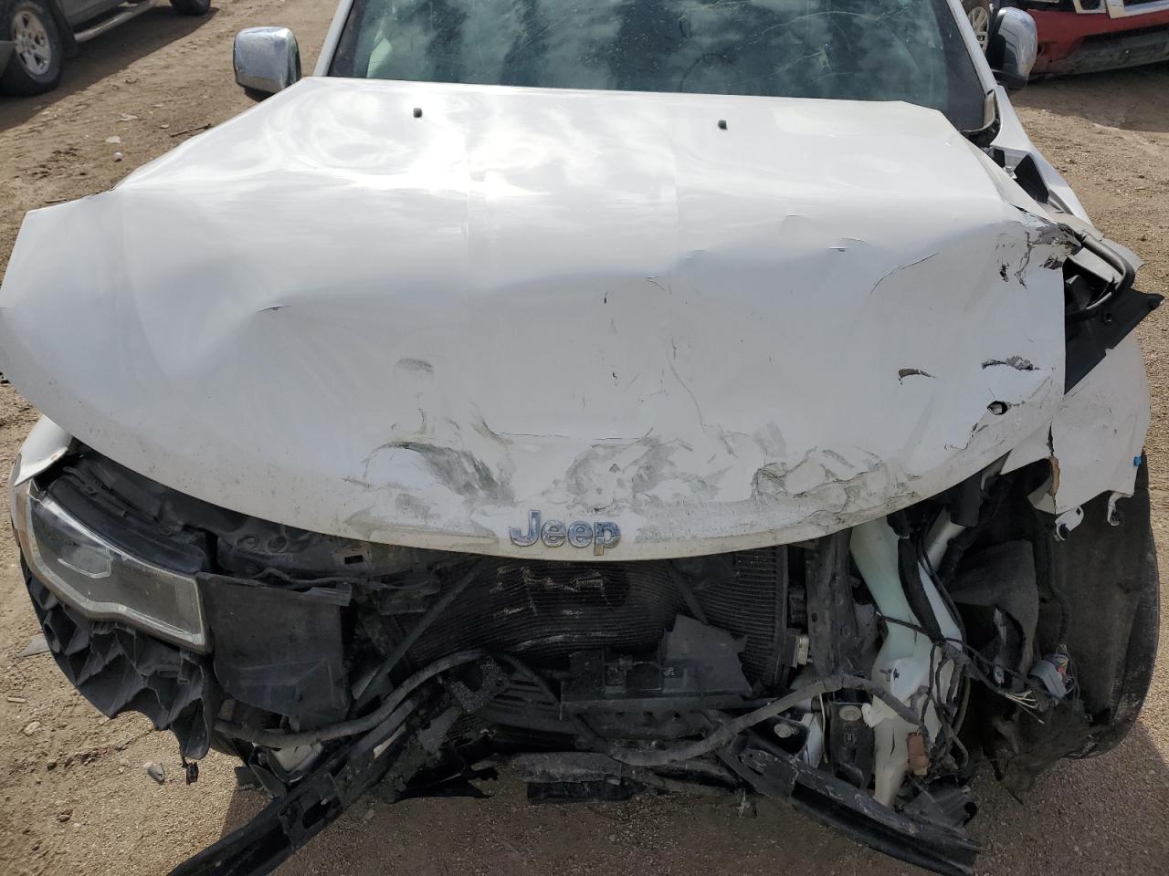 Jeep Grand Cherokee Limited Image 9