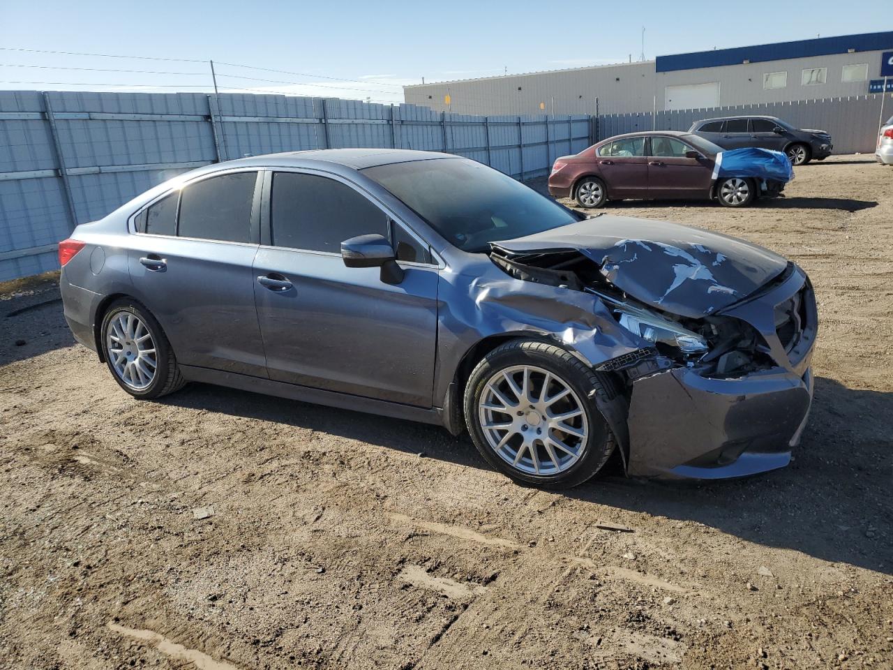 Subaru Legacy 3.6r Limited Image 2