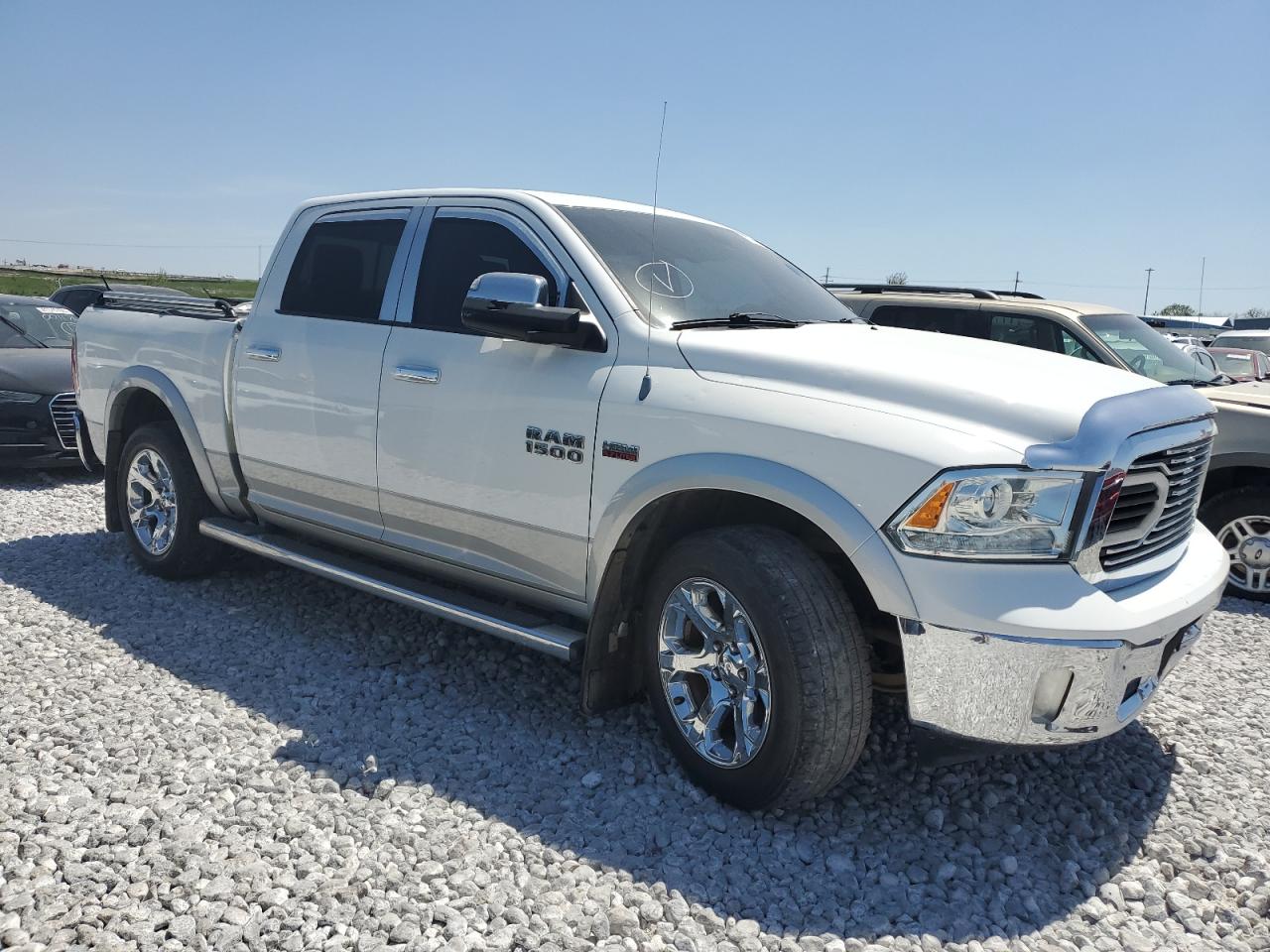 Ram 1500 Laramie Image 12