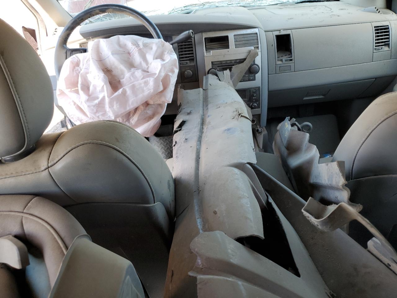 Dodge Durango Limited Image 8