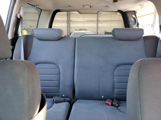 Nissan Xterra Off Road Image 9