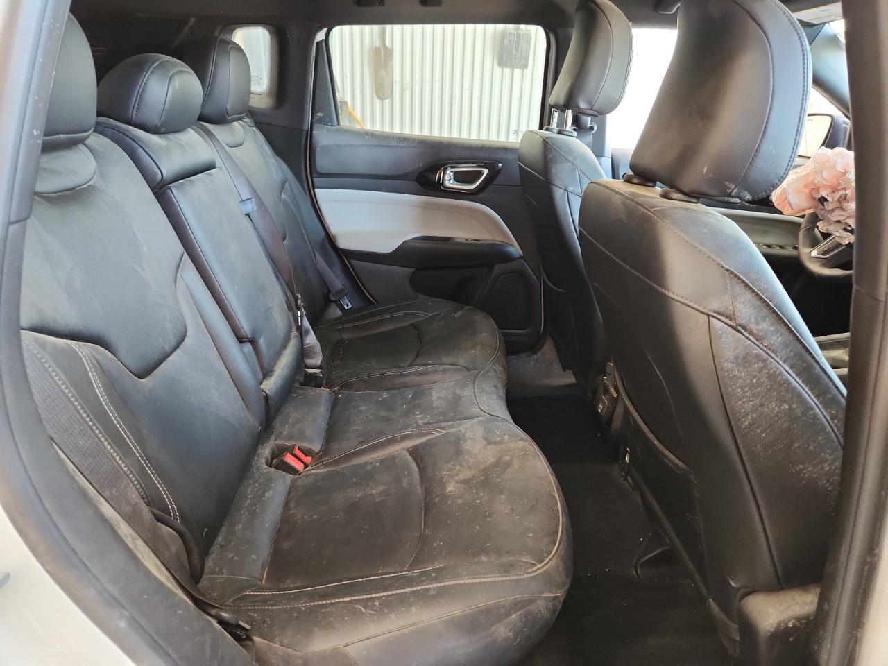 Jeep Compass Limited Image 11