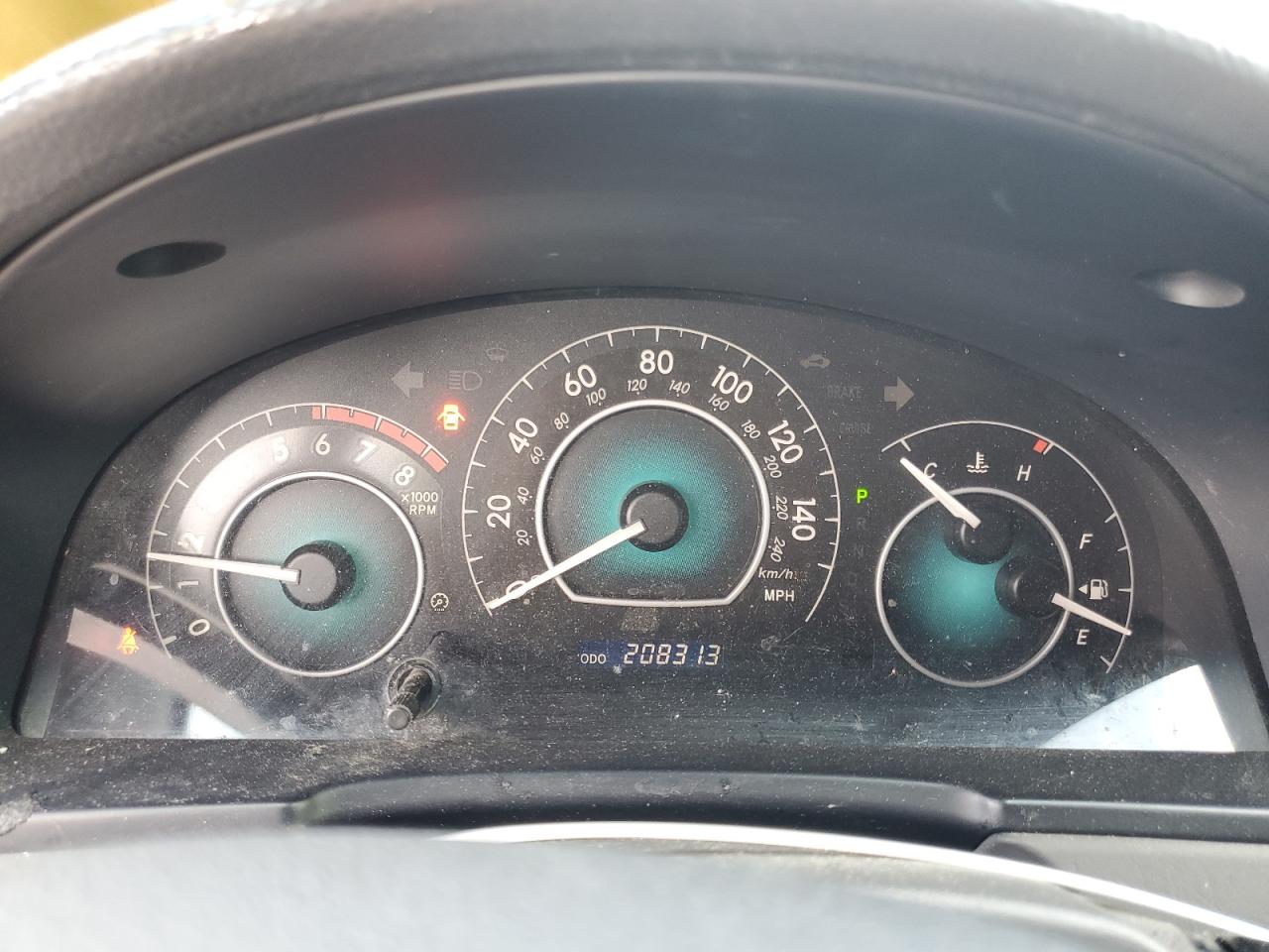 Toyota Camry Se Image 9