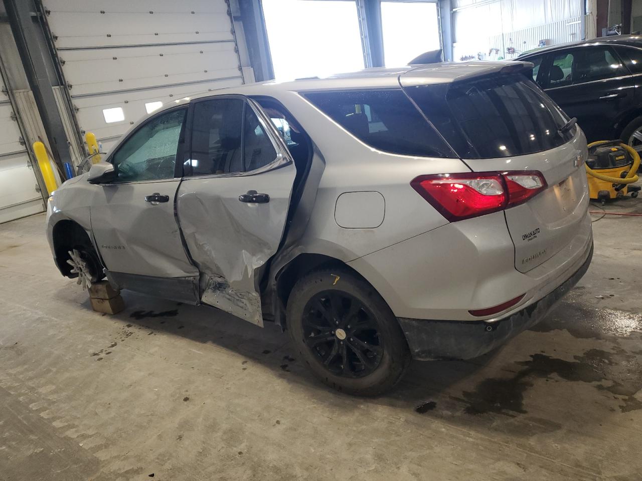 Chevrolet Equinox Lt Image 2