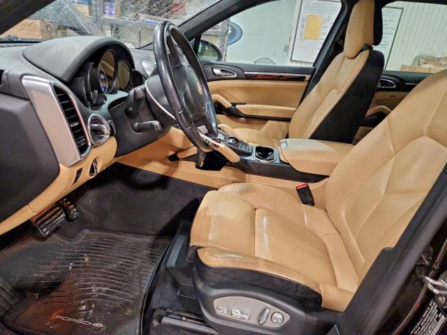 Porsche Cayenne Image 7