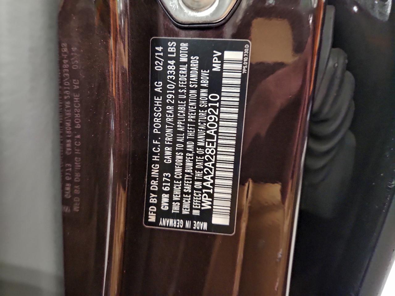 Porsche Cayenne Image 2