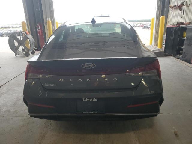 Hyundai ELANTRA Sel Image 4
