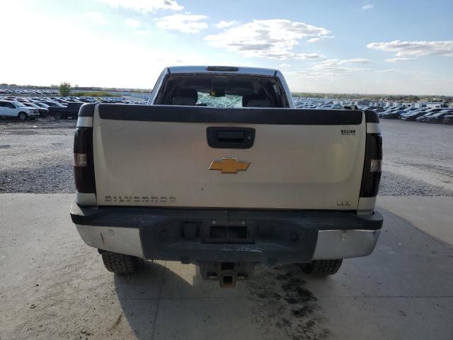 Chevrolet Silverado K2500 Heavy Duty Ltz Image 9
