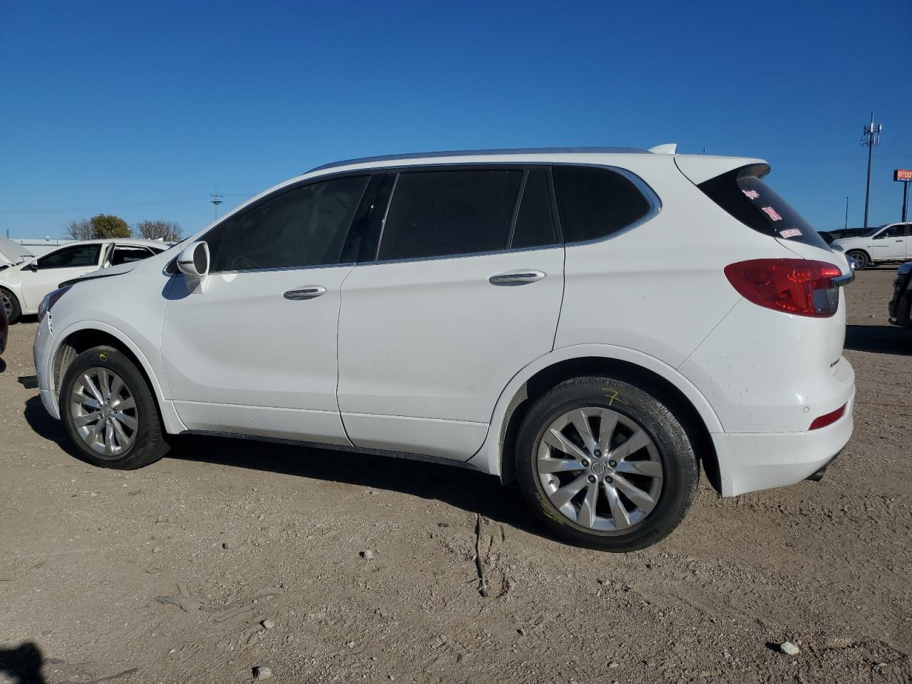 Buick Envision Essence Image 2