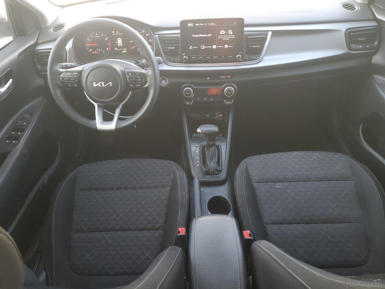 Kia Rio S Image 9