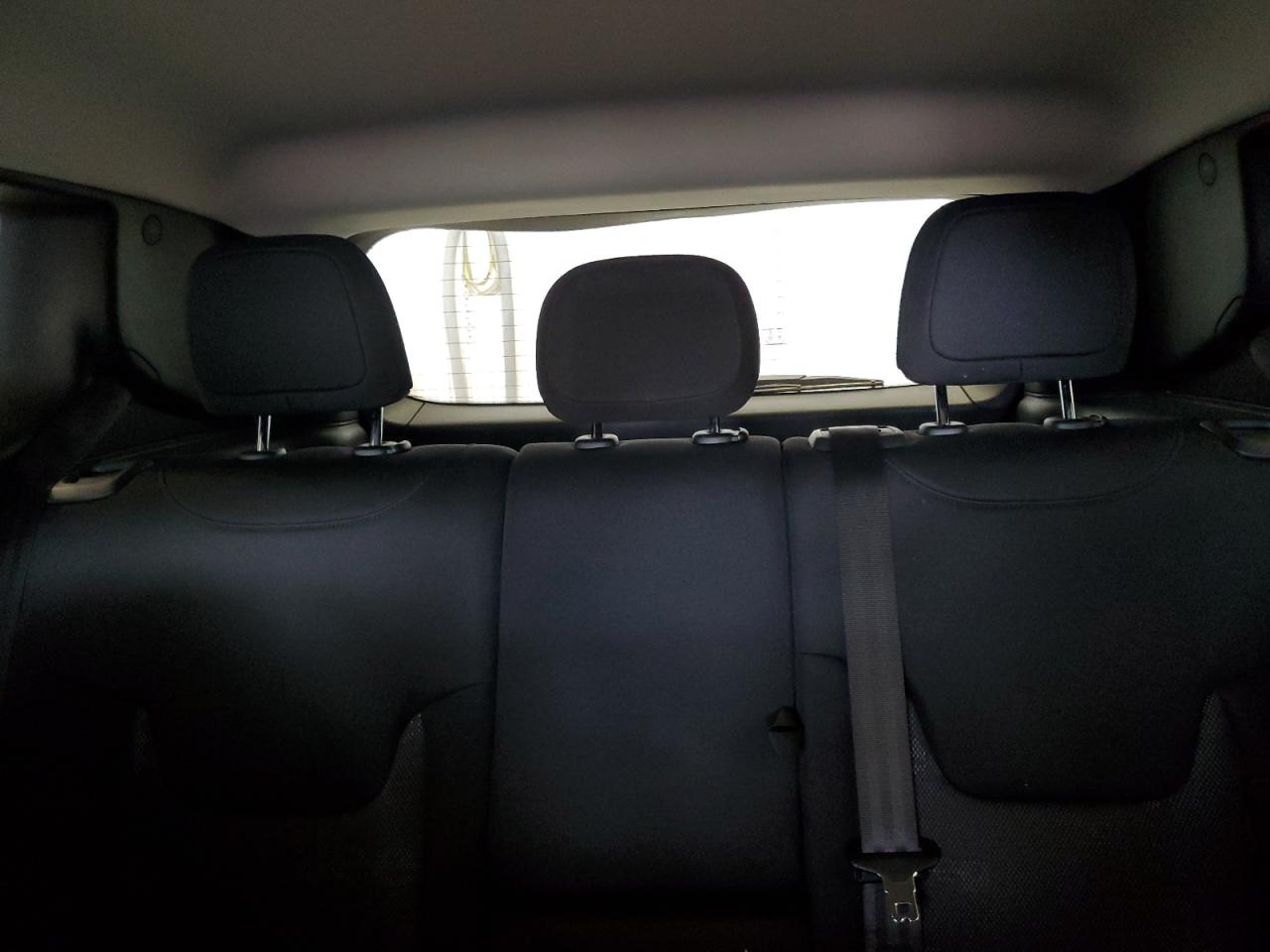 Jeep Renegade Latitude Image 4