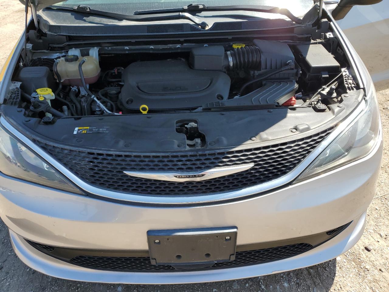 Chrysler Minivan Lxi Image 13