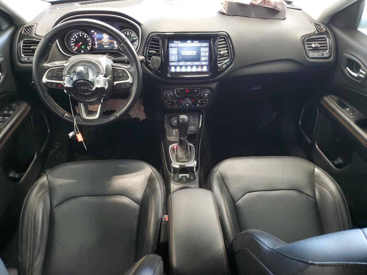 Jeep Compass Limited Image 6