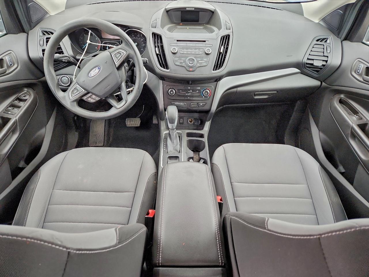 Ford Escape S Image 11