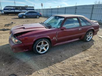  Salvage Ford Mustang