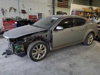  Salvage Dodge Avenger