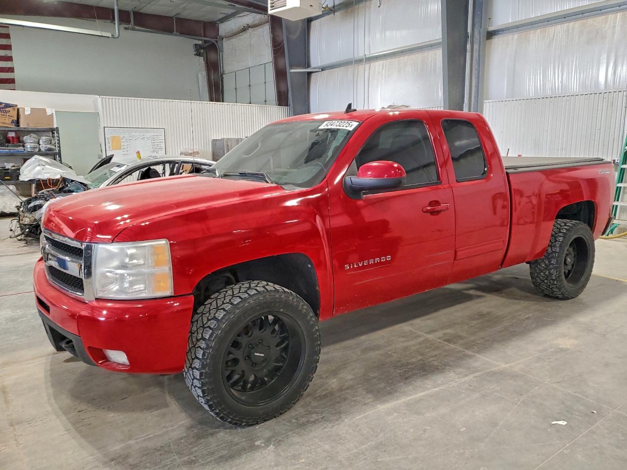 Chevrolet Silverado K1500 Ltz Image 1