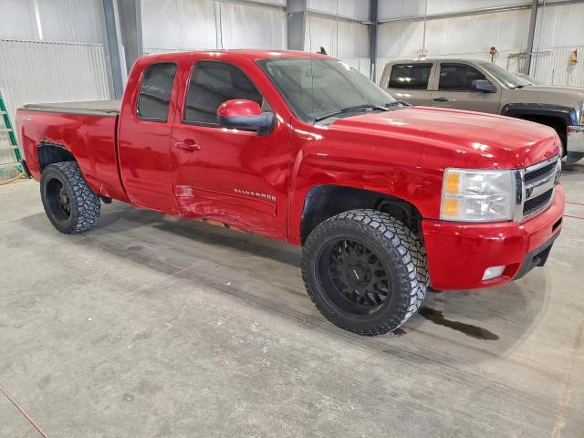 Chevrolet Silverado K1500 Ltz Image 3