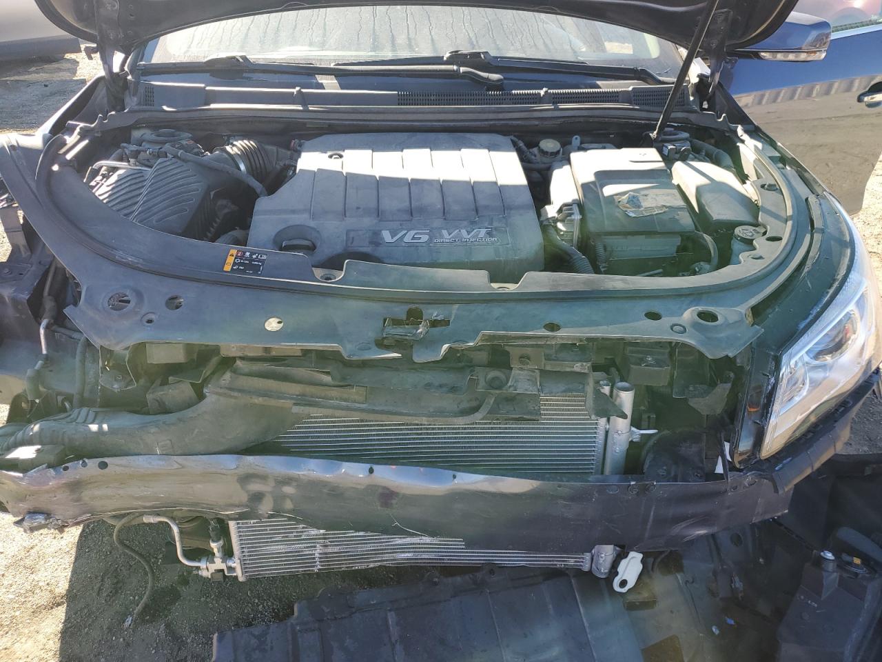 Buick LaCrosse Image 10