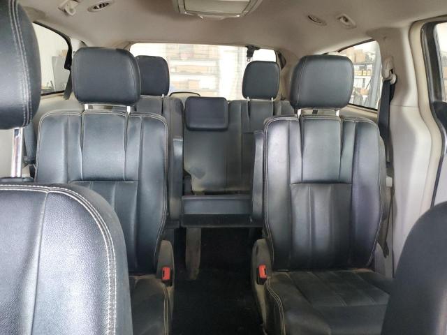 Chrysler Minivan Touring Image 13