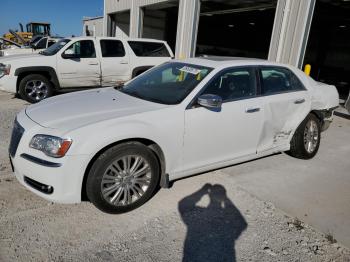  Salvage Chrysler 300