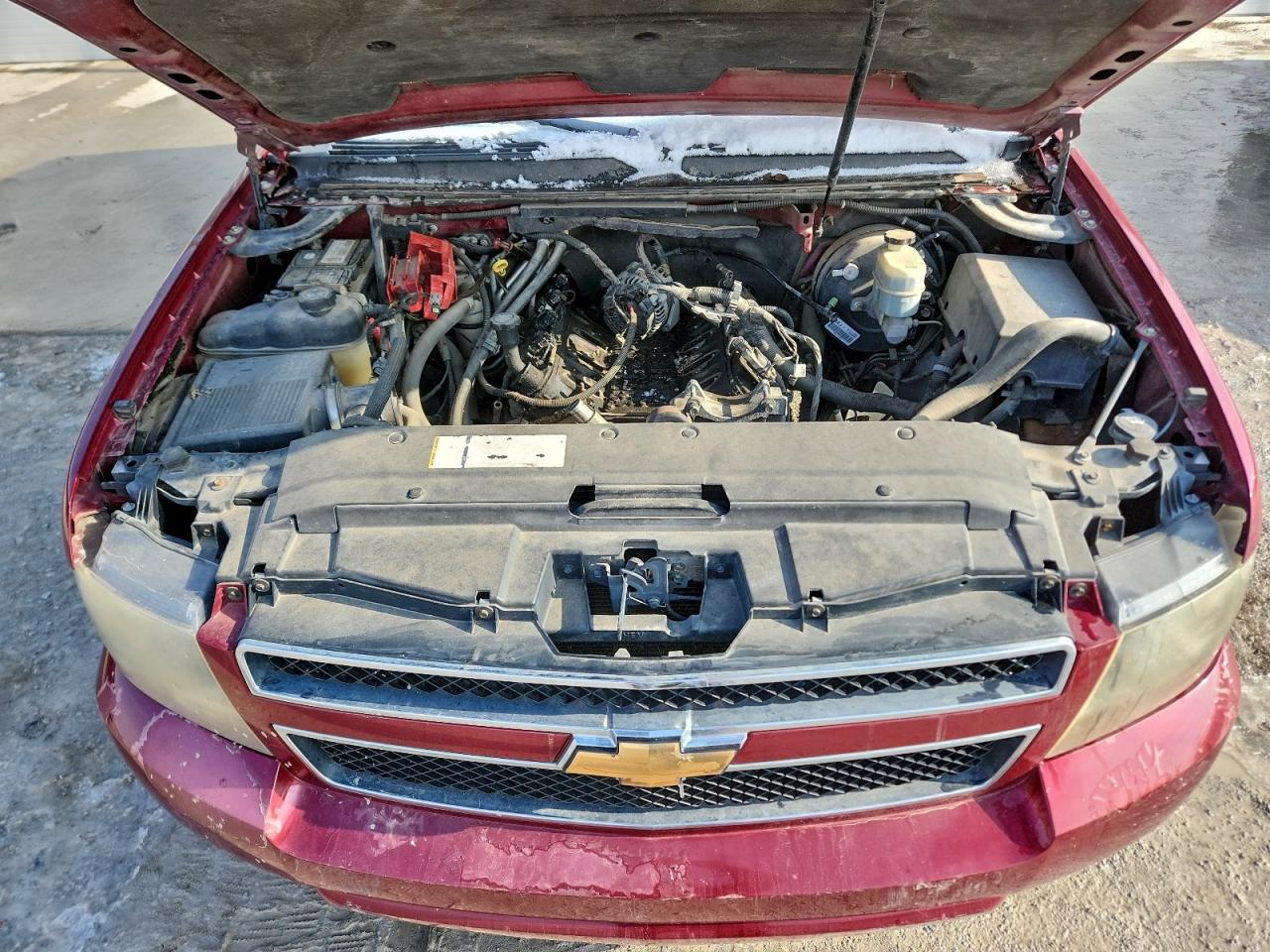 Chevrolet Suburban K1500 Image 10