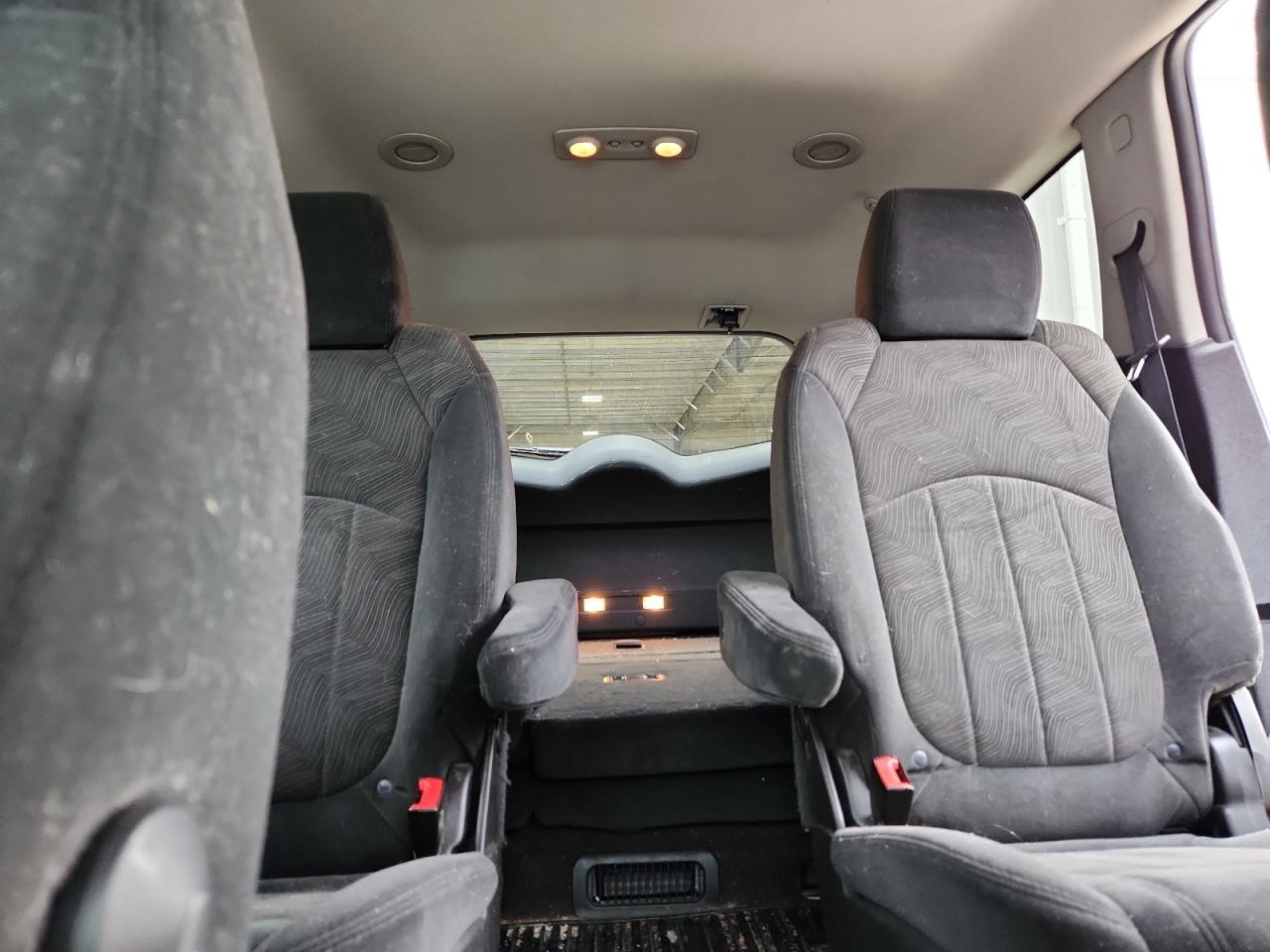 Buick Enclave Image 4