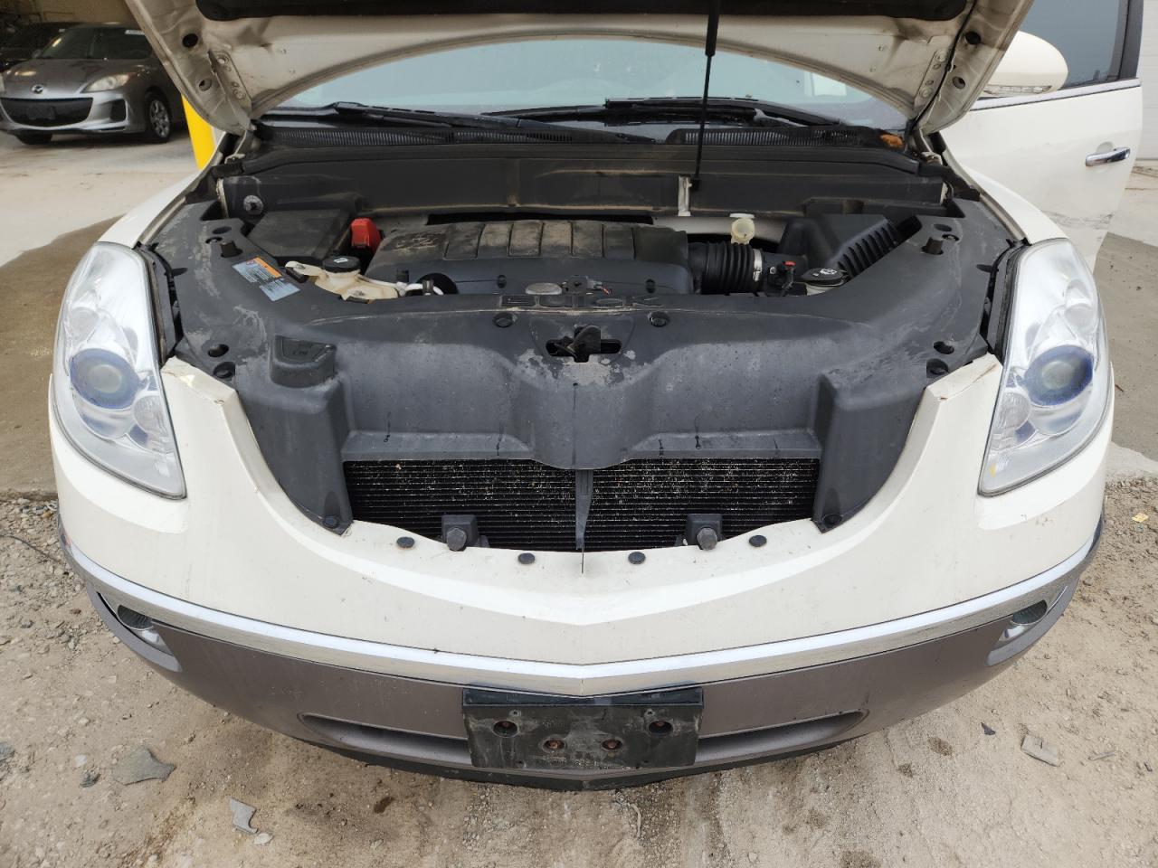 Buick Enclave Image 11