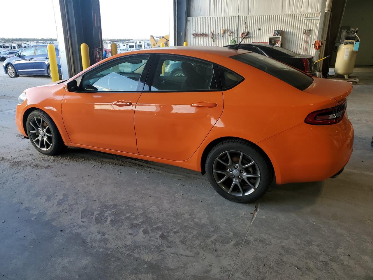 Dodge Dart Sxt Image 9