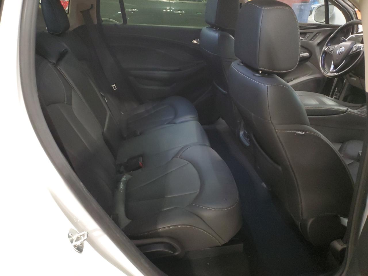 Buick Envision Essence Image 12