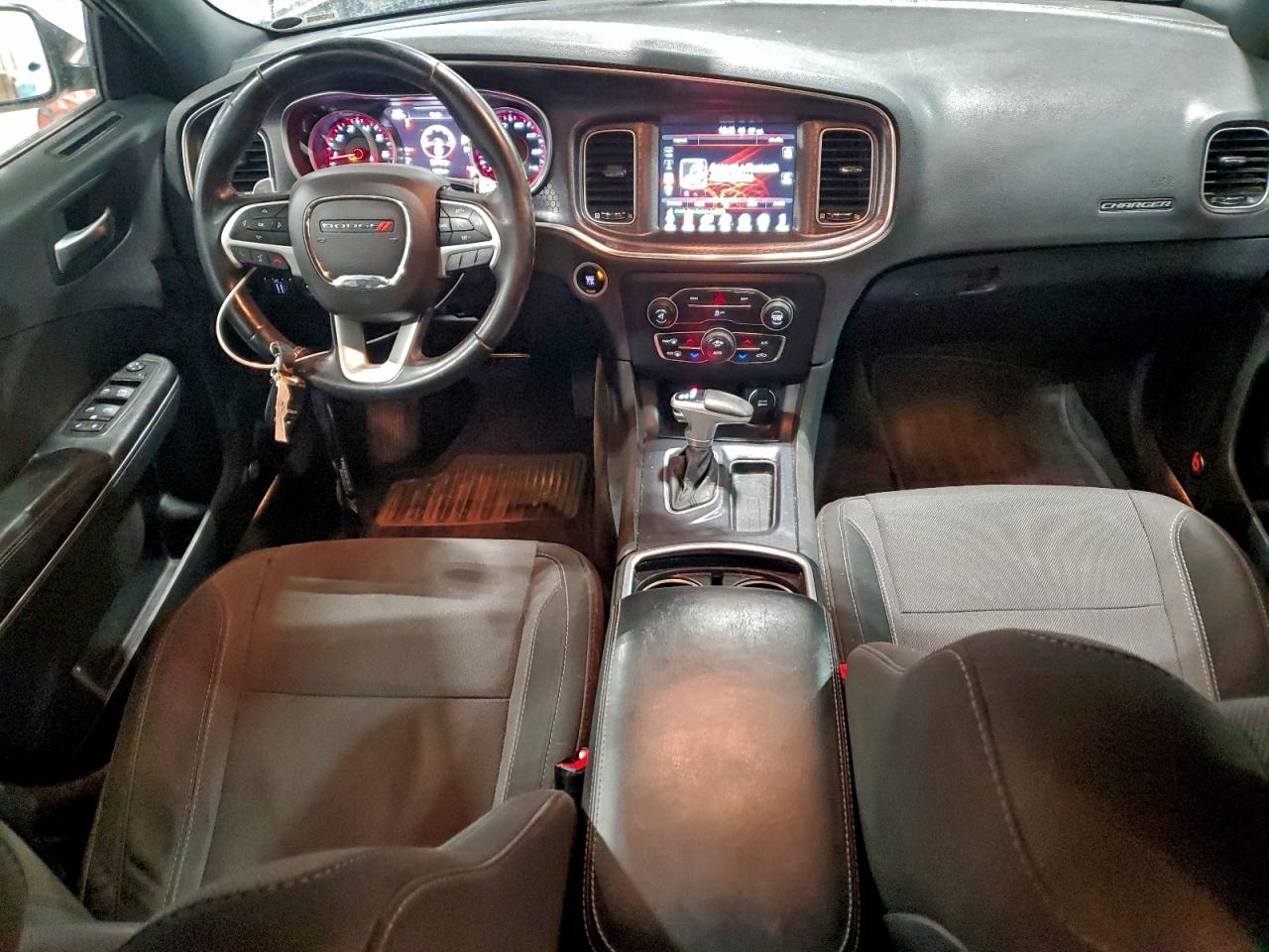 Dodge Charger Sxt Image 6