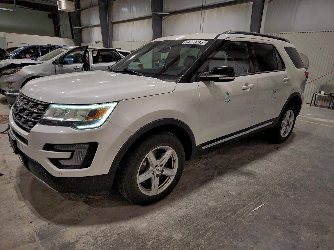 Ford Explorer Xlt Image 1