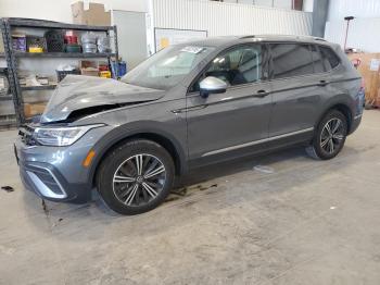  Salvage Volkswagen Tiguan