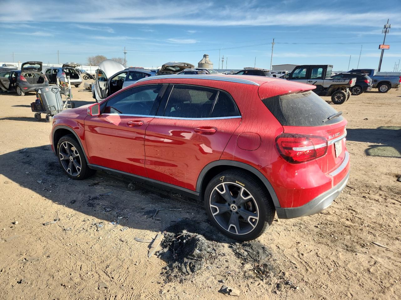 Mercedes-Benz GLA 250 Image 7