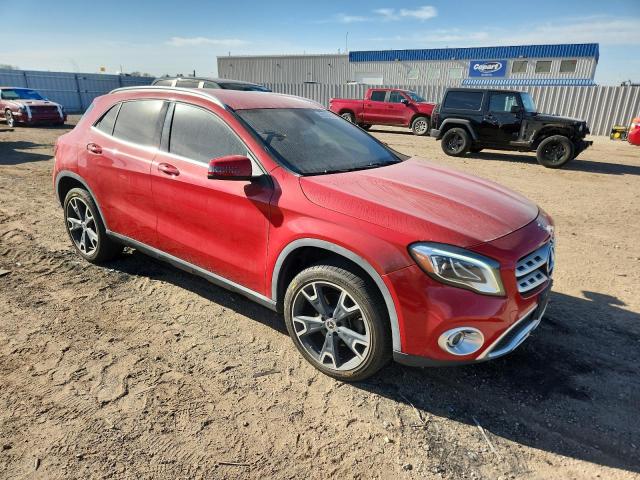 Mercedes-Benz GLA 250 Image 13