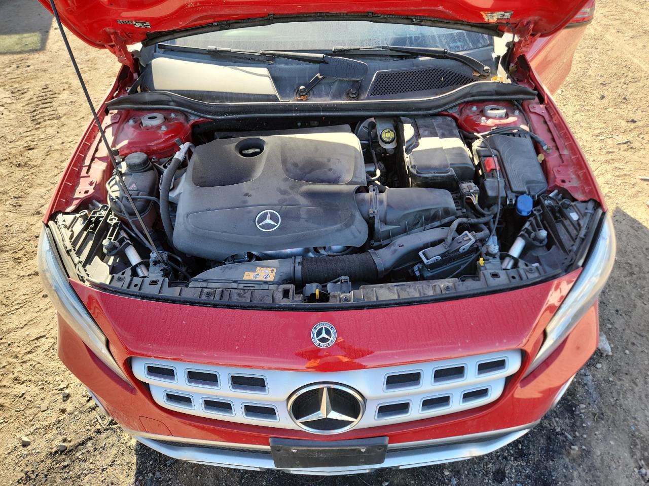 Mercedes-Benz GLA 250 Image 12