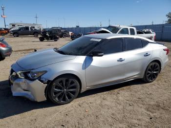  Salvage Nissan Maxima