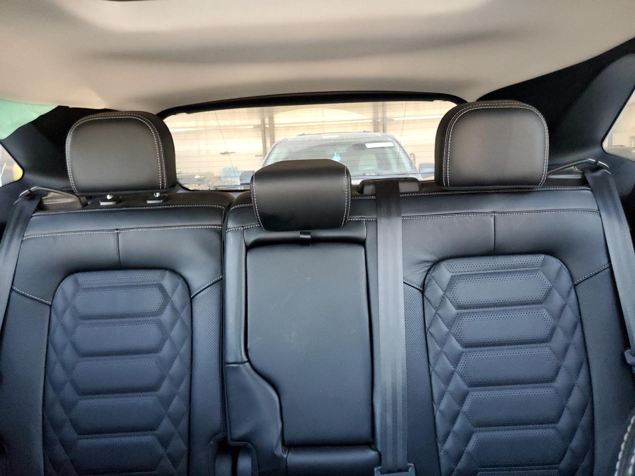 Ford Escape Image 10