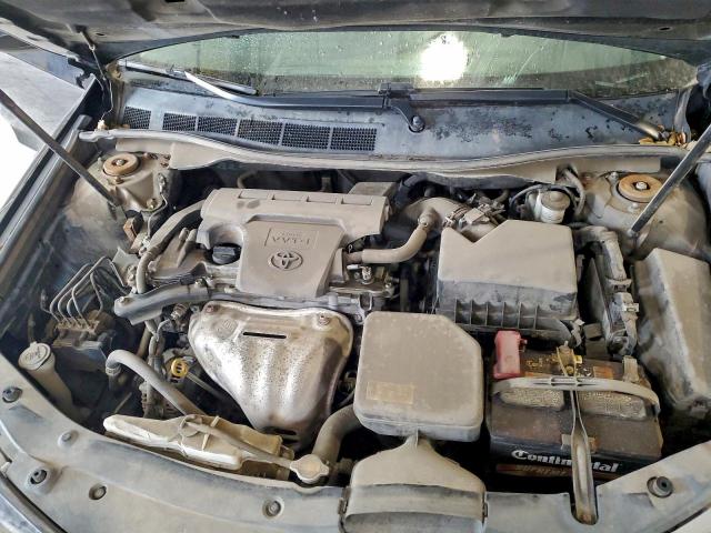 Toyota Camry L Image 12