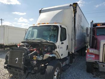  Salvage Freightliner M2 106 Med