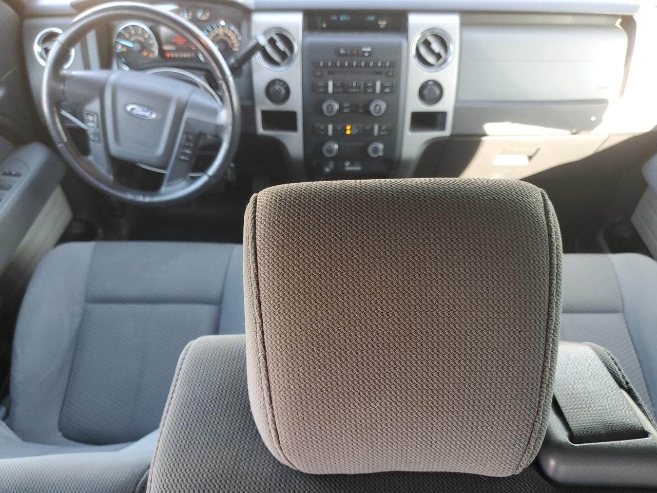 Ford F-150 Supercrew Image 3