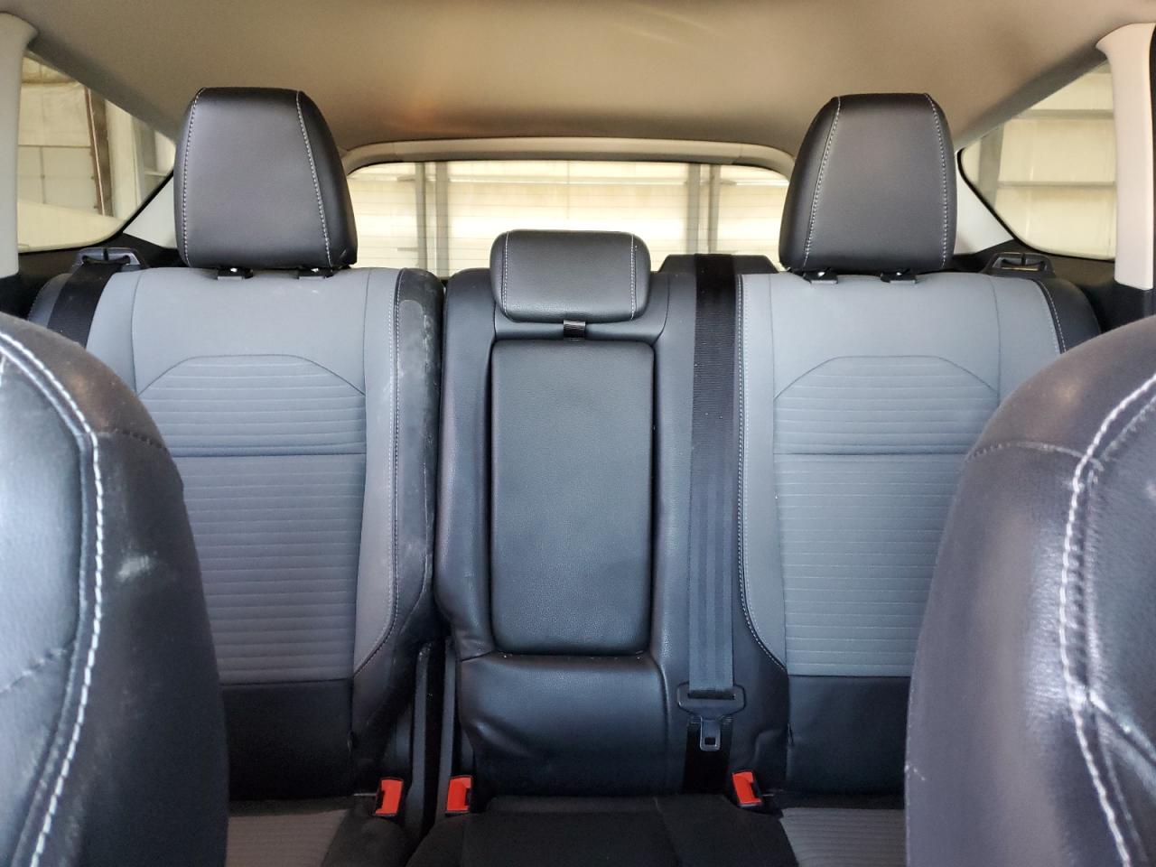 Ford Escape Se Image 8