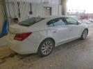 Buick LaCrosse Image 3