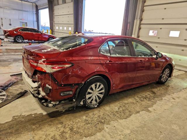 Toyota Camry Le Image 9