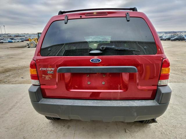 Ford Escape Xlt Image 8