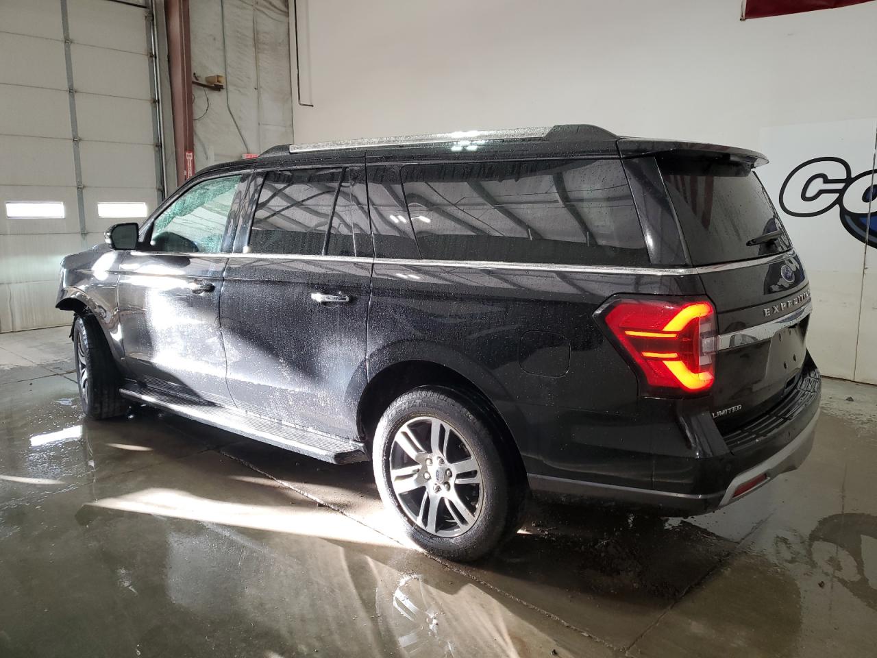 Ford Expedition Max Limited Image 11